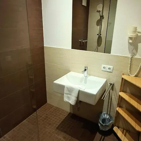Valbel Apartman *