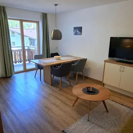 Valbel Apartman *