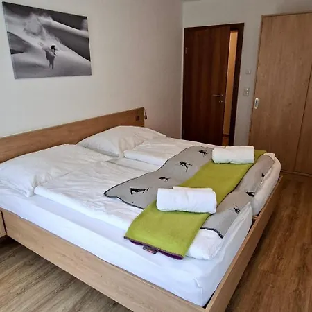 Valbel Apartman *